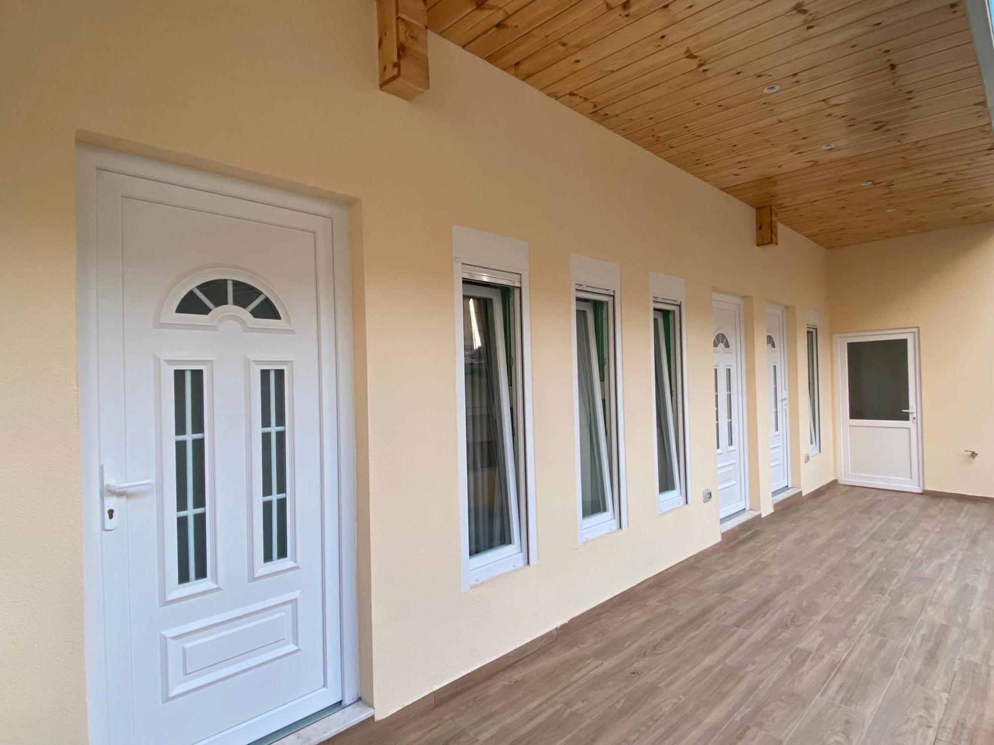 Tirana Center Apartaments מראה חיצוני תמונה