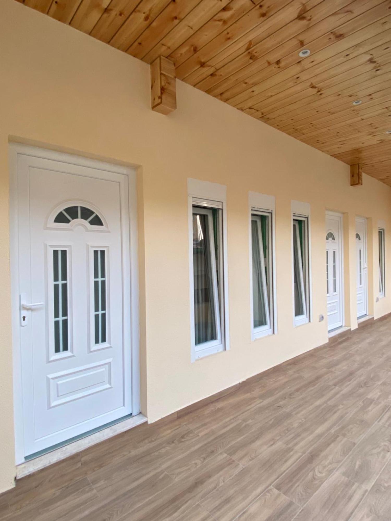 Tirana Center Apartaments מראה חיצוני תמונה