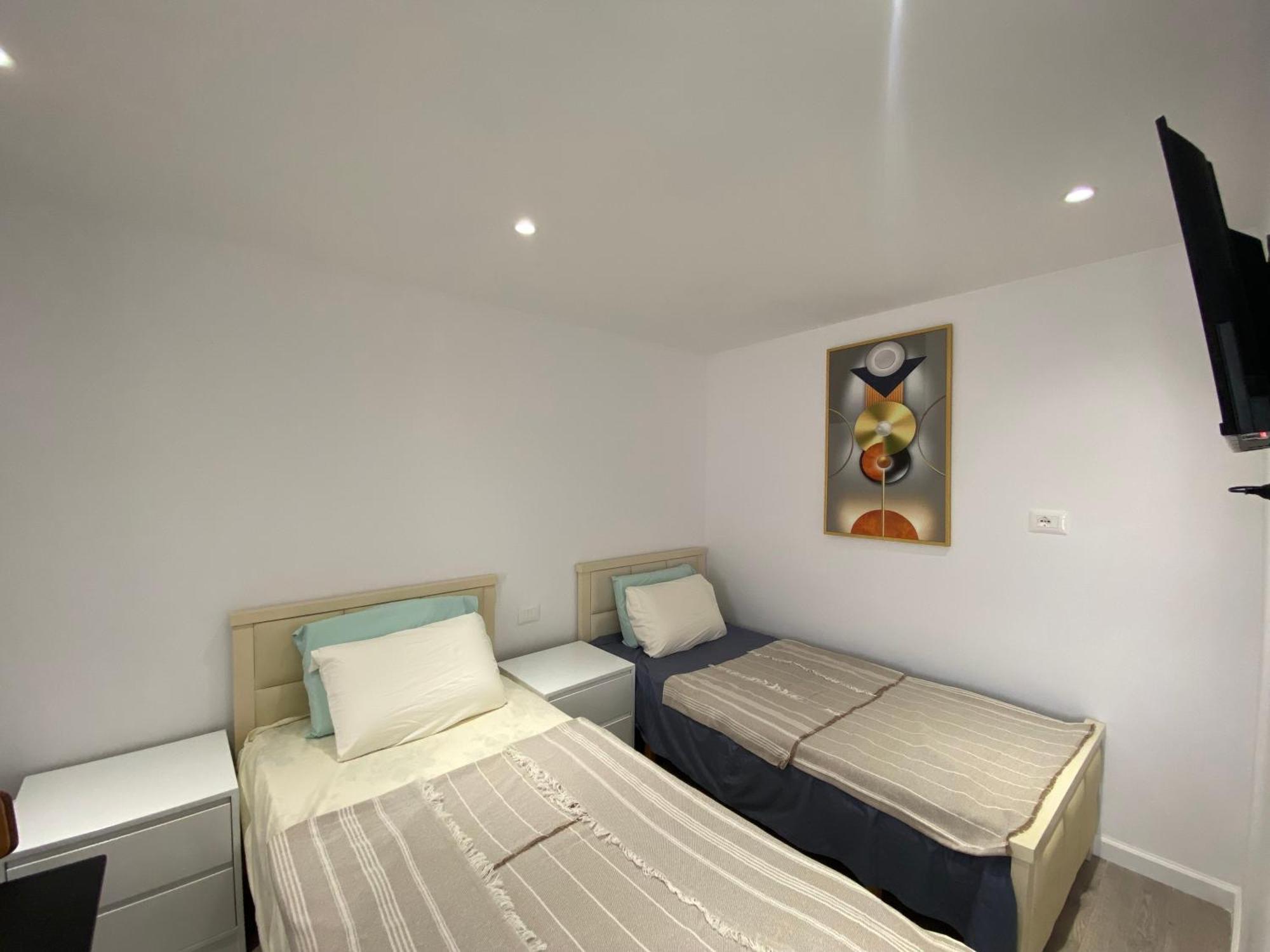 Tirana Center Apartaments מראה חיצוני תמונה